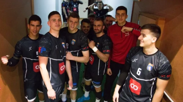Izviđaču titula, Premijer liga BiH - Plej of