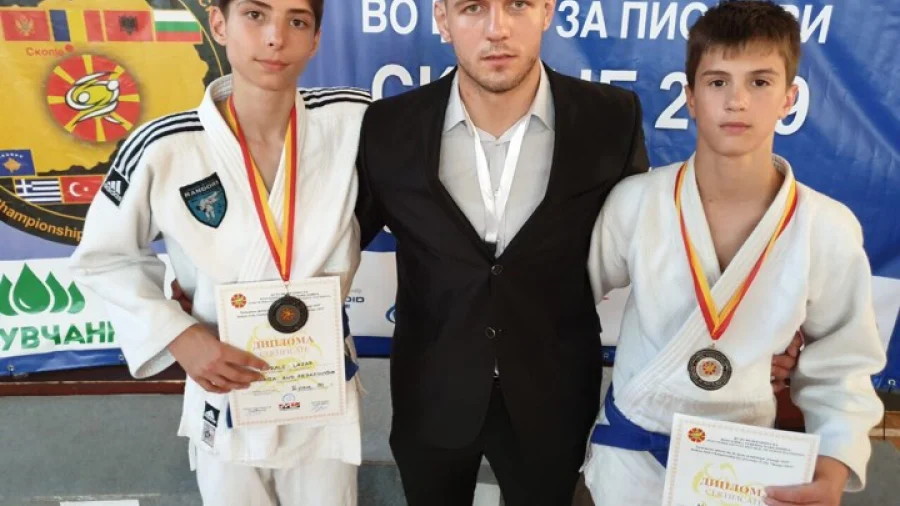 Mačaru srebro, Ždraletu bronza na Balkanskom prvenstvu