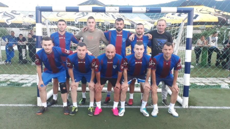 Počeo "Famos futsal kup 2019": Picerija Popeye i Caffe Izlog prvi izašli iz grupe