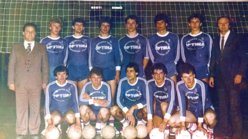 Cvetno proleće za sva vremena..., Premijer liga BiH