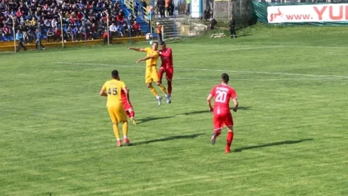 Buđenje Vranjanaca u Lazarevcu: Kolubara - Dinamo 0:1