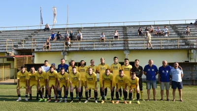 Dvorovi neosvojivi za Gačane, Druga liga RS – Istok