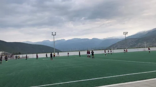 Hrabra Emina poražena od Sarajeva, Premijer liga BiH