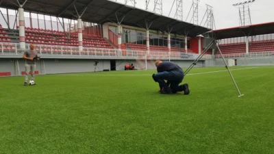 Izvršeni testovi za izdavanje FIFA sertifikata za veštačku travu na "Krovu"