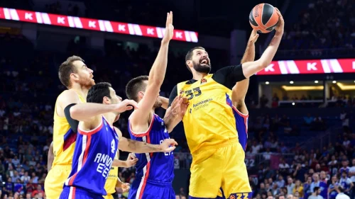 EL: Barsa prejaka za oslabljeni Efes