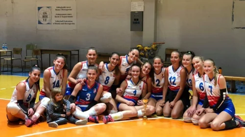 Gačanke ne staju, arhiviran Smeč, Premijer liga BiH