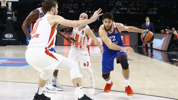 EL: Nemilosrdni Micić srušio Zvezdu, Euroleague