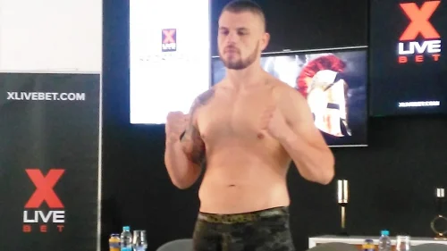 Borilački spektakl i humana misija