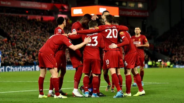 Pl: Liverpul petardom počastio komšije, Engleska: Premier League