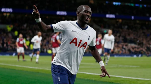 Pl: Petarda Totenhema, sigurni Liverpul, Engleska: Premier League