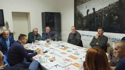 Umićević bivši, Zadro sadašnji predsjednik
