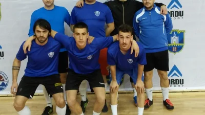 Trio već u četvrtfinalu