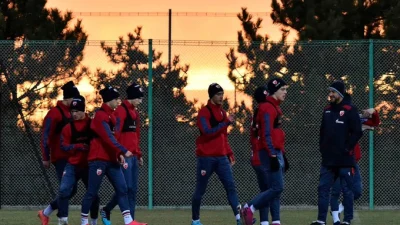 Omladinci Zvezde u osmini finala Lige Šampiona, Linglong  Superliga Srbije