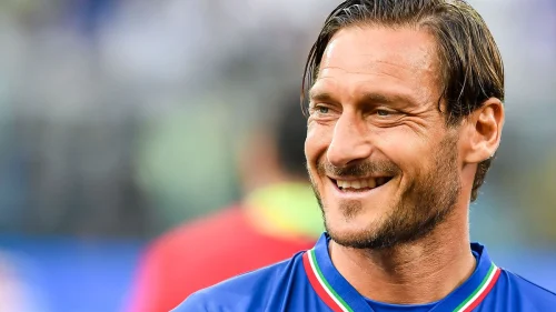 Veliki Frančesko, Italija: Serie A