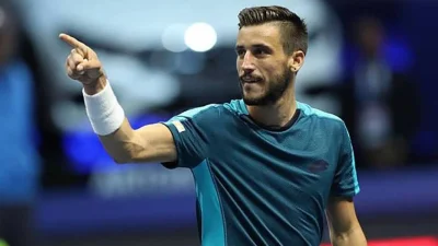Džumhur pomaže Konjic