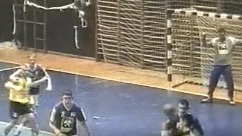 Odbojka i rukomet iz 2002. godine, Premijer liga BiH