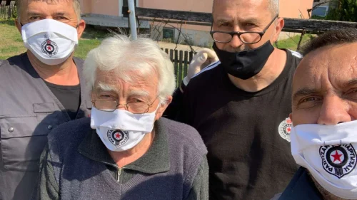 Grobari Prijedor uz svoje starije sugrađane