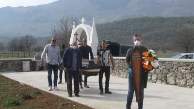 Sahranjen Zdravko Čečur