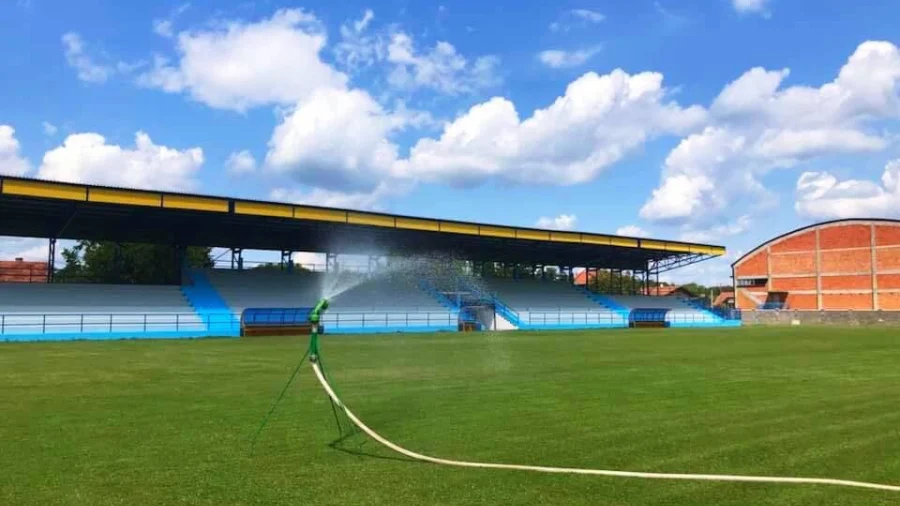 Gornji Rahić ''pegla'' stadion, Prva kantonalna liga TK