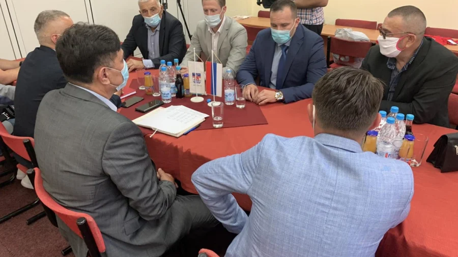 Delegacija FSRS u posjeti Novom Gradu, Druga liga RS – Zapad