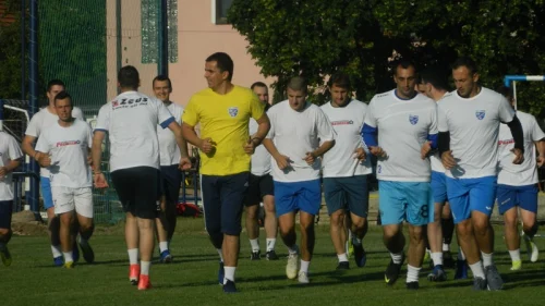 Famos počeo sa pripremama, Drinjaku se odazvala 32 igrača, Druga liga RS – Istok