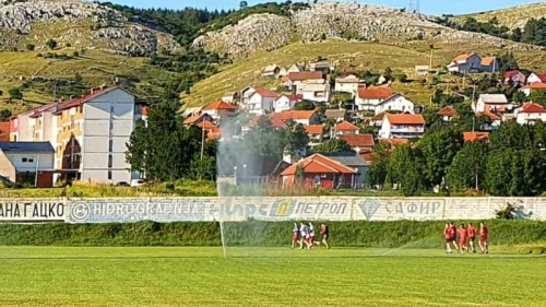 Gatačka Mladost "upalila" motore