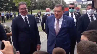 Vučić pitao djecu u Banjaluci za koga navijaju