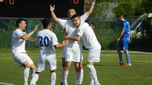 Forma je prolazna, klasa je vječna: Zoran Kokot se vratio iz fudbalske penzije i odmah pogodio