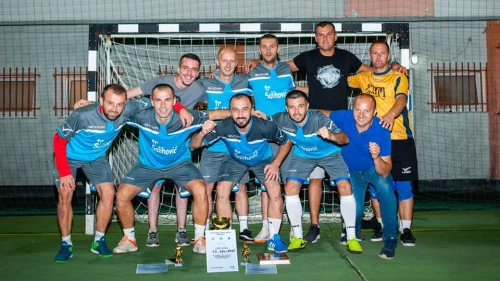 Pobjednik turnira TR Salihović, najbolji igrač Radmilović, golman, Ćosić, strijelac Kahvedžić
