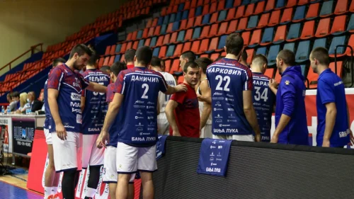 Derbi kola u Banjaluci, Borac dočekuje Sparse, Prvenstvo BiH