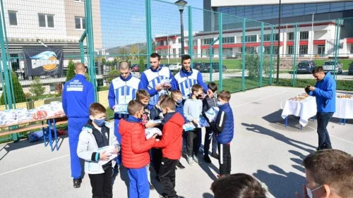 Slavijini klinci dobili opremu, Prva liga RS