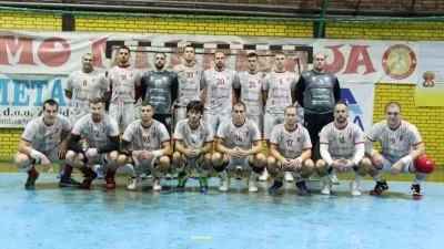 Sloga želi nova dva boda