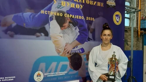 Anđelina Regoje zablistala na domaćem terenu