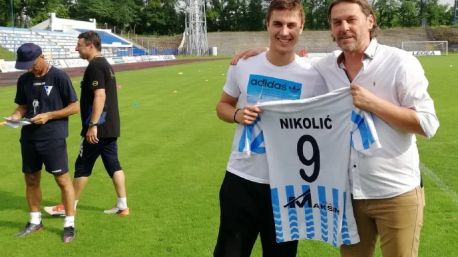 Odlazak strelca Nikolića otupio oštricu ''golubova''