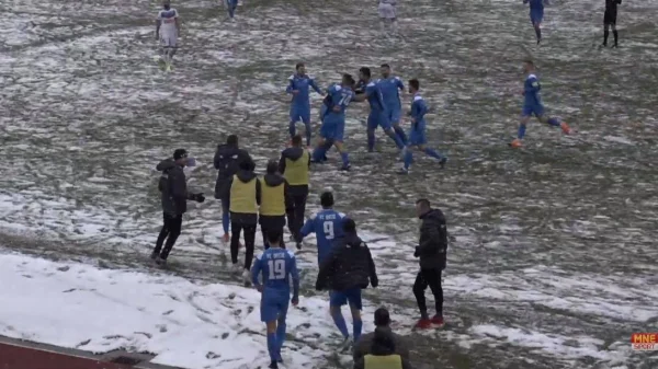 Dečić pregazio i Rudar i snijeg, Telekom 1.CFL