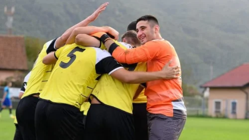 Famos zimuje na šestom mjestu, realizacija zadala velike glavobolje Drinjaku, Druga Liga FS RS - Istok