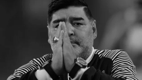 Preminuo Maradona