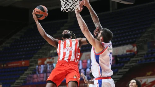 EL: Desetkovani Efes rutinski savladao blijedu Zvezdu, Euroleague
