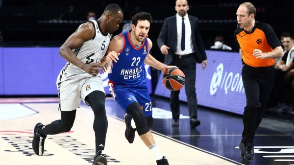 EL: Efes slavio nakon velikog preokreta, Micić najefikasniji, Euroleague