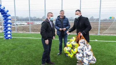 Lopte od “Mavasa”, ministarstva sporta, FS RS i N/FS BiH, m:tel Prva liga Republike Srpske