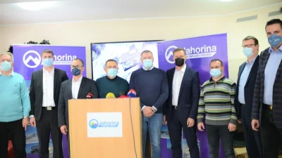 Tradicionalno besplatno skijanje na Jahorini za djecu Istočnog Sarajeva
