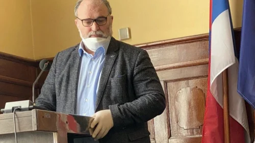 Radnik čuva Bradonjića, m:tel Premijer liga BiH