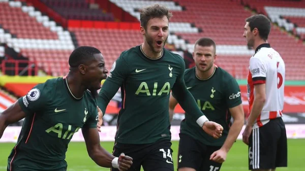 Totenhem slavio u Šefildu, Engleska: Premier League