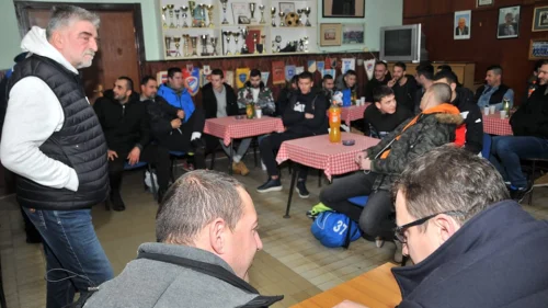 Drinjak prozvao Motoriste, počele pripreme Famosa, Druga Liga FS RS - Istok