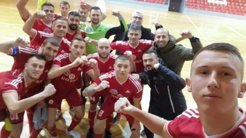 Sokrates i Radnik Siti čuvaju vrh, Druga liga RS – Centar