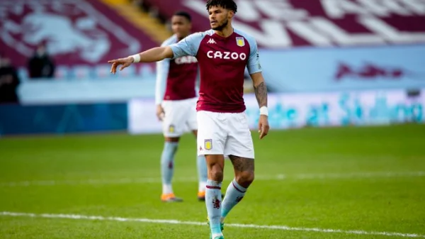 Votkins presudio Arsenalu, Engleska: Premier League