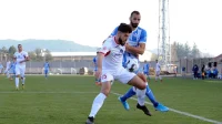 Vodeći ne posustaju