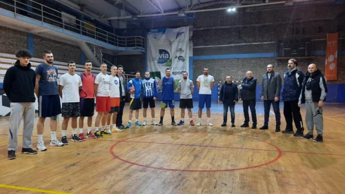 Slaviji obećana podrška, Prva liga RS