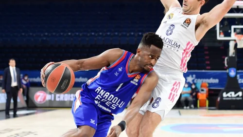 EL: Efes deklasirao Real i poveo sa 1-0, Euroleague