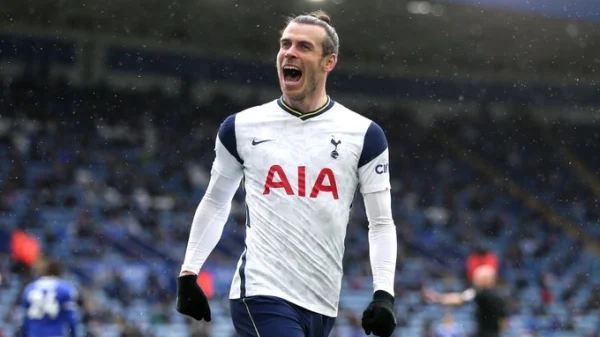 Totenhem poslao Čelsi u LŠ, Liverpul treći, Engleska: Premier League